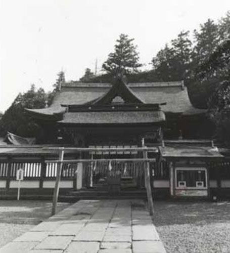 高良大社